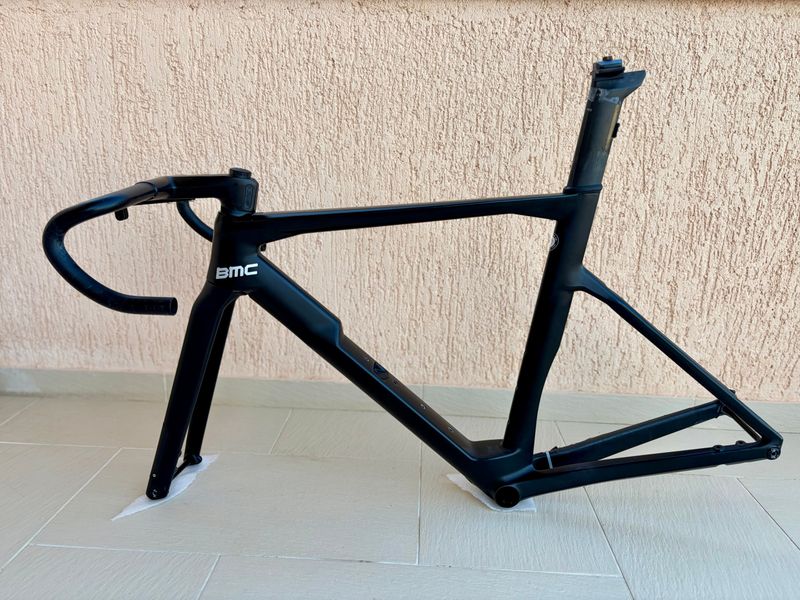Použité BMC Timemachine ROAD 01 MOD 2020 Frameset 2020 Road & Gravel