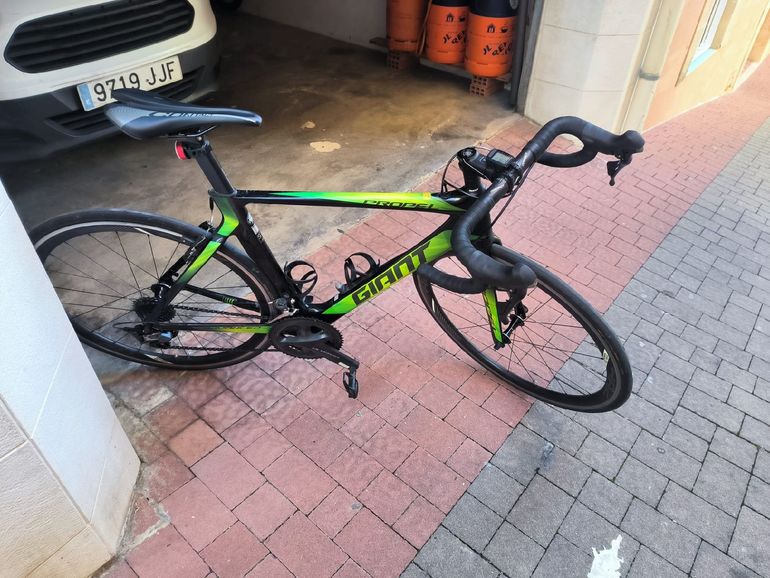 Used Giant Propel Advanced Disc 2018 2018 Road & Gravel, Black — image 5 of 9