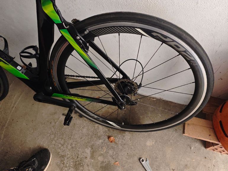 Tweedehands Giant Propel Advanced Disc 2018 2018 Road & Gravel — afbeelding 3 van 3
