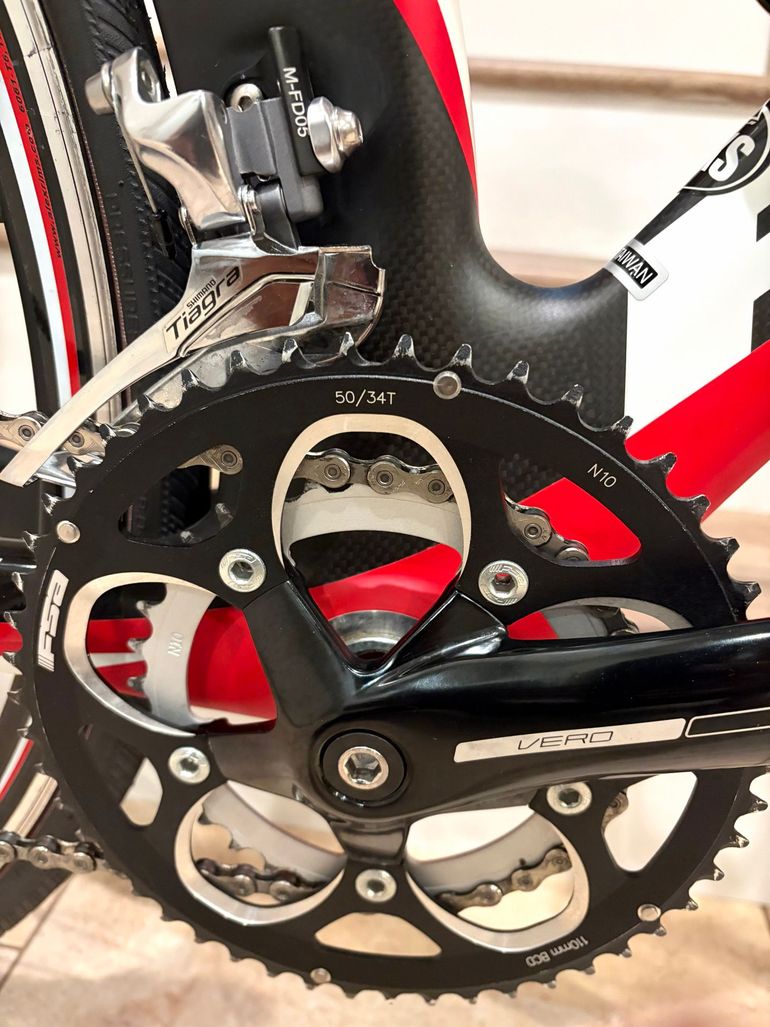 Used Fuji D6- PRO Shimano 105 2013 Road & Gravel, Red — image 3 of 22