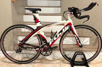 Used Fuji D6- PRO Shimano 105 2013 Road & Gravel, Red — image 1 of 22
