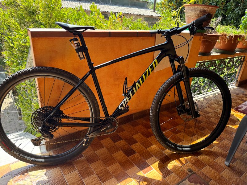 Używany Specialized Chisel 2020 2020 MTB