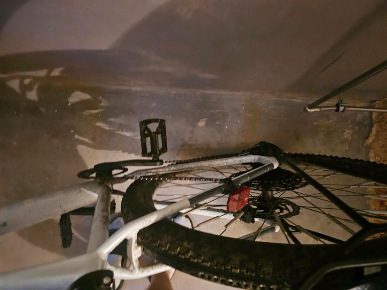 Used CUBE ACID 2022 2022 Mountainbike, White, 27.5, 29 — image 7 of 13