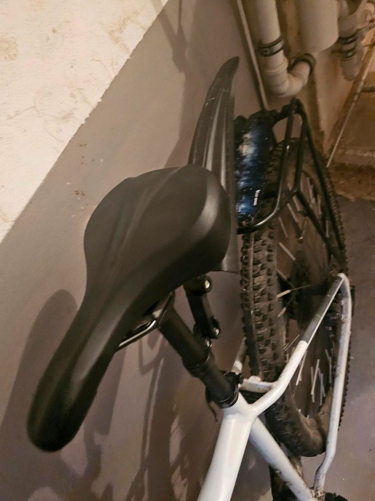 Used CUBE ACID 2022 2022 Mountainbike, White, 27.5, 29 — image 2 of 13