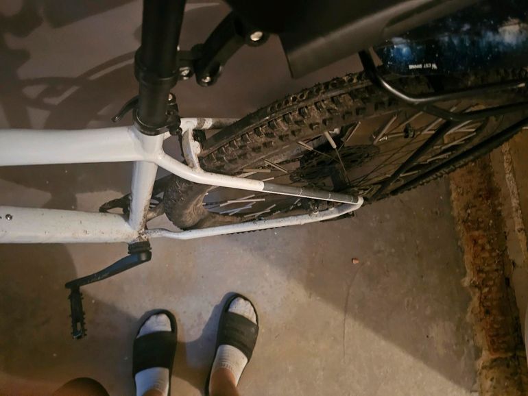 Used CUBE ACID 2022 2022 Mountainbike, White, 27.5, 29 — image 8 of 13