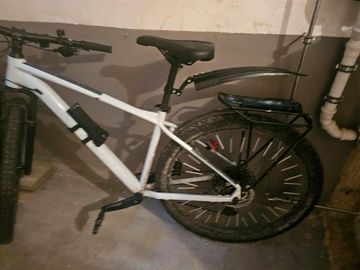 Used CUBE ACID 2022 2022 Mountainbike, White, 27.5, 29 — image 12 of 13