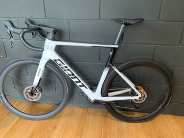 Used Giant Propel Advanced 2 2026 2026 Road & Gravel, White — image 2 of 11