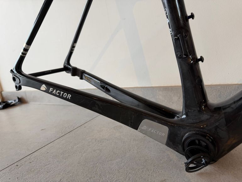 Used Factor O2 VAM - Frameset Premium 2024 Frameset 2024 Road & Gravel, Black — image 7 of 16