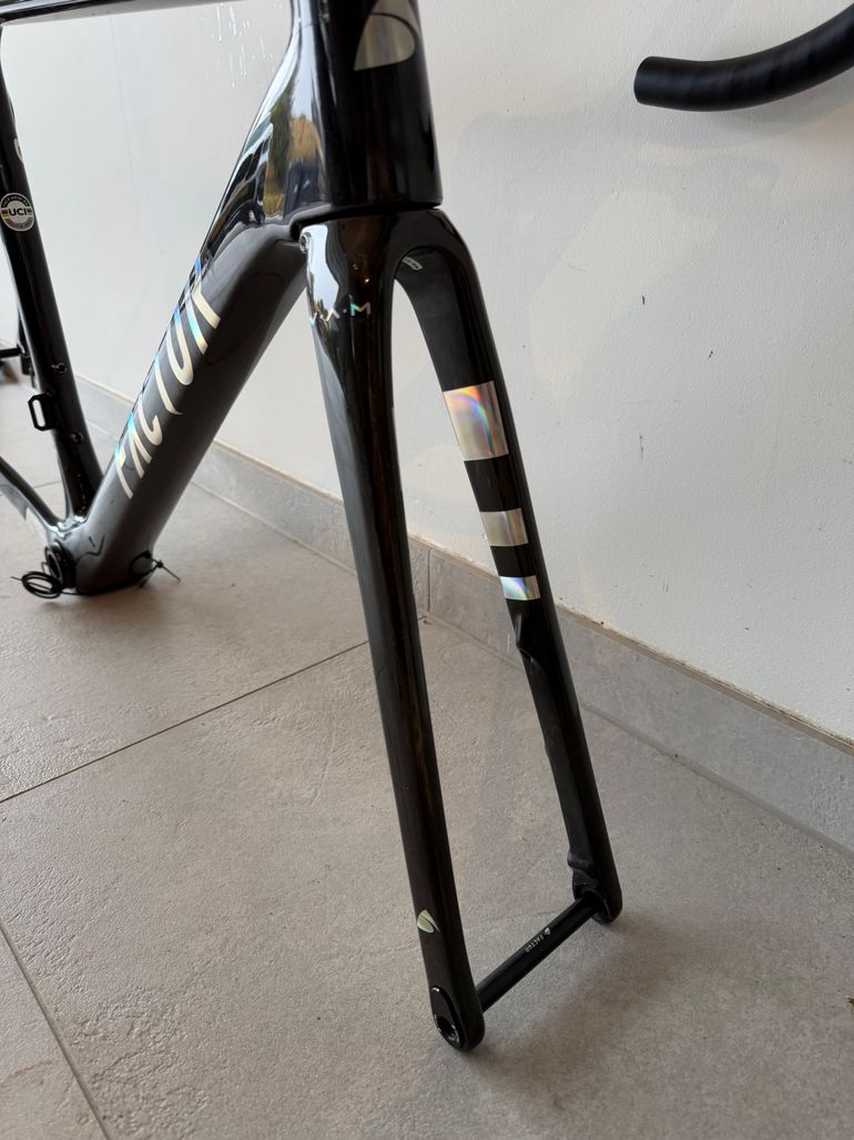 Used Factor O2 VAM - Frameset Premium 2024 Frameset 2024 Road & Gravel, Black — image 10 of 16