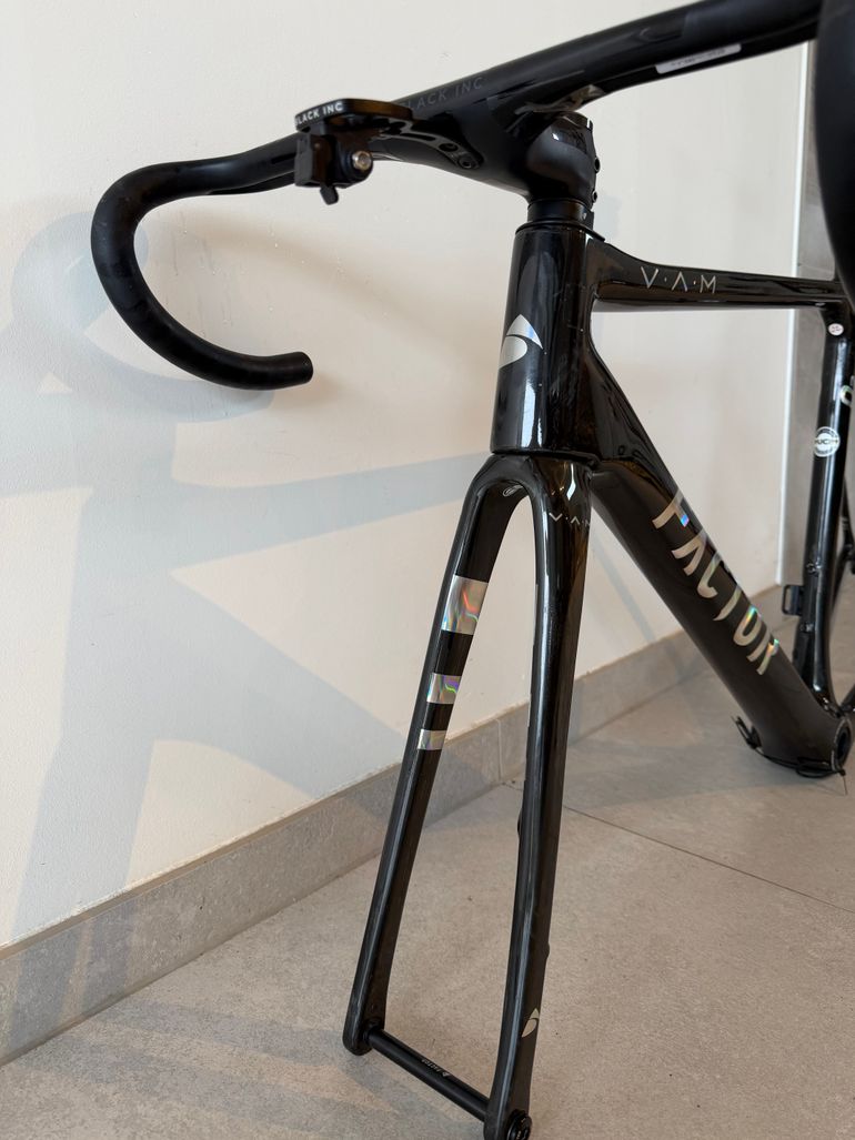 Used Factor O2 VAM - Frameset Premium 2024 Frameset 2024 Road & Gravel, Black — image 4 of 16