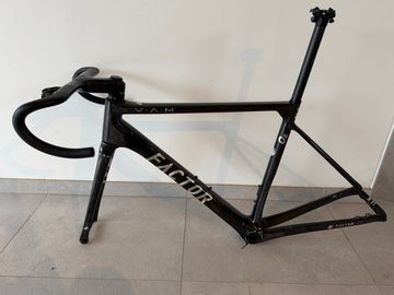 Used Factor O2 VAM - Frameset Premium 2024 Frameset 2024 Road & Gravel, Black — image 2 of 16