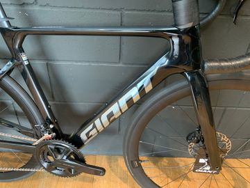 Used Giant Propel Advanced 2 2025 2025 Road & Gravel, Black — image 9 of 9