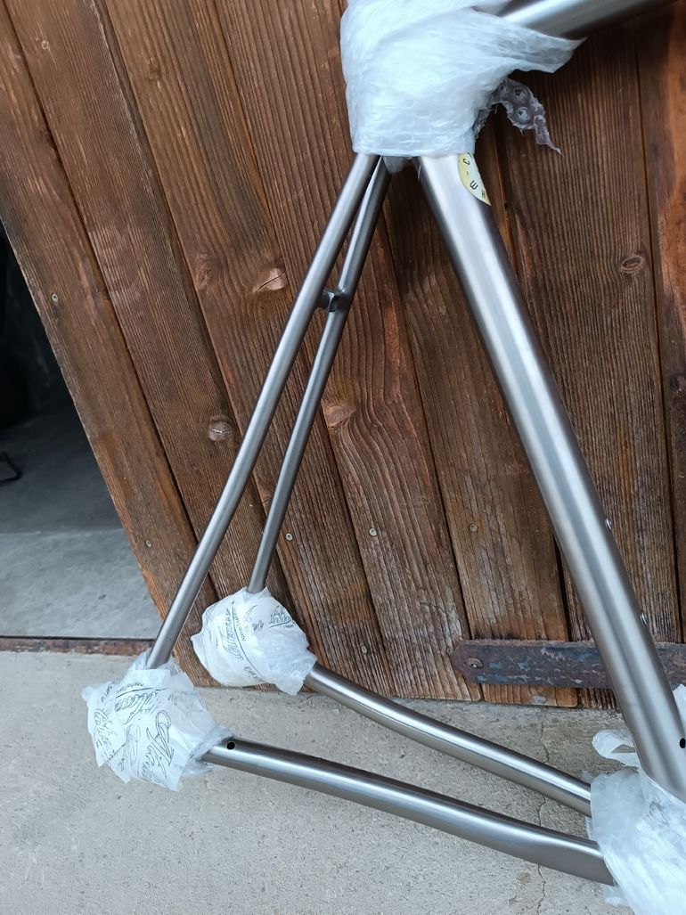 Używany Grade 9 Custom Frameset 2020 Road & Gravel — zdjęcie 3 z 6