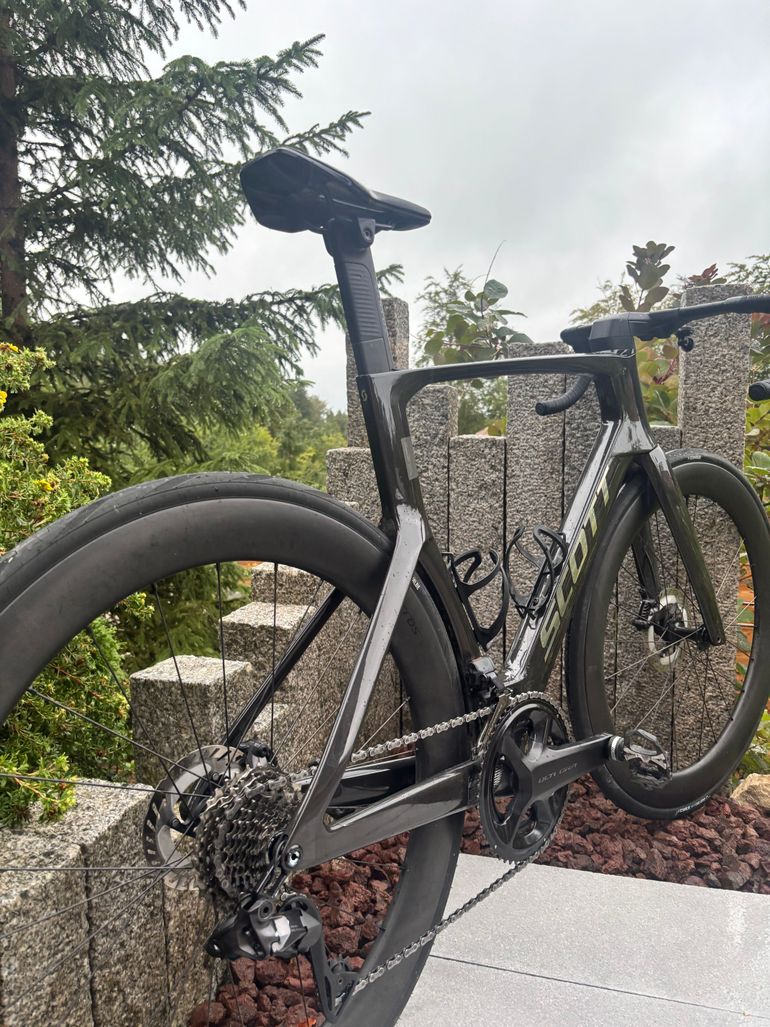 Scott Foil RC 10 2026 2026 Road & Gravel usato, Nero — immagine 3 di 3