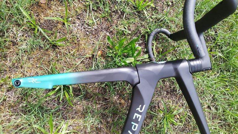 Brugt Bianchi Specialissima RC Durace Di2 2025 Frameset 2025 Road & Gravel — billede 12 af 12