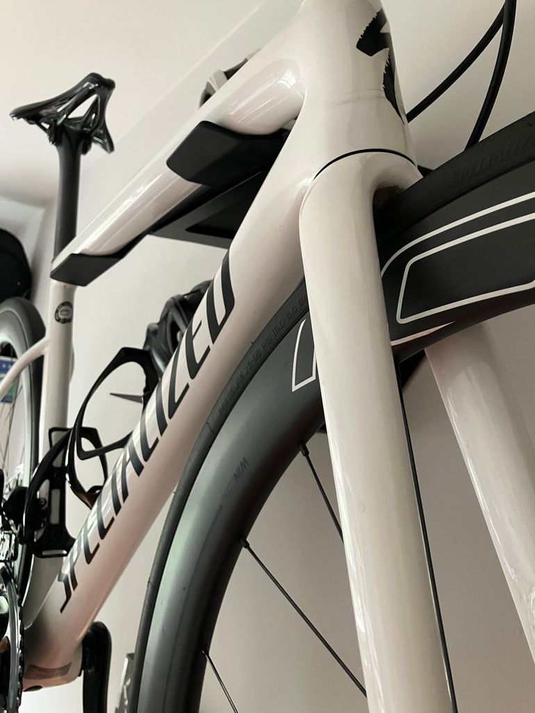 Specialized Tarmac SL6 Disc Expert 2020 Frameset 2020 Road & Gravel usato, Bianco — immagine 3 di 3
