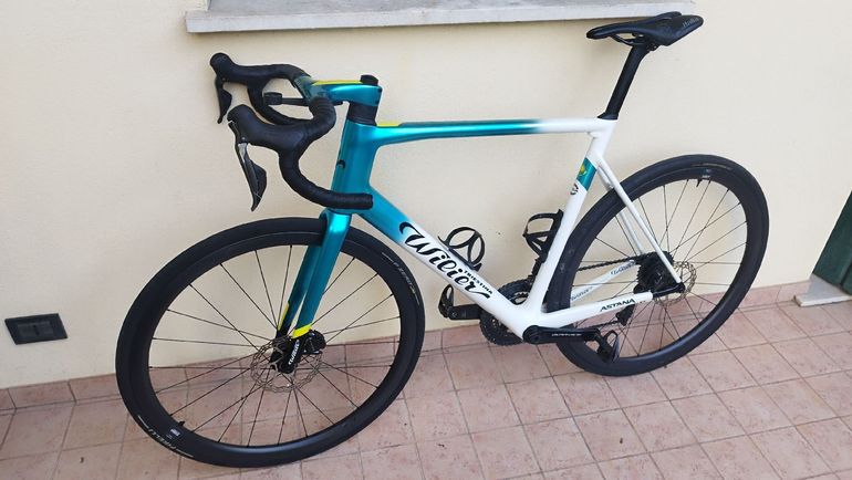 Used Wilier 0 Shimano Dura Ace Di2 2023 Road & Gravel, Blue — image 2 of 12