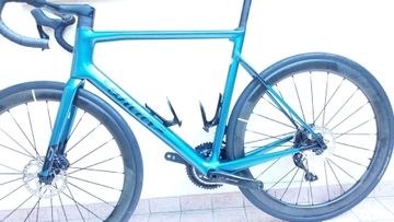 Used Wilier 0 Shimano 105 Di2 2023 Road & Gravel, Blue — image 5 of 21