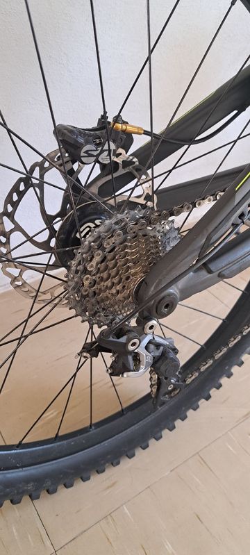 Used Santacruz Custom Shimano Saint 2015 Mountainbike, Black — image 3 of 9