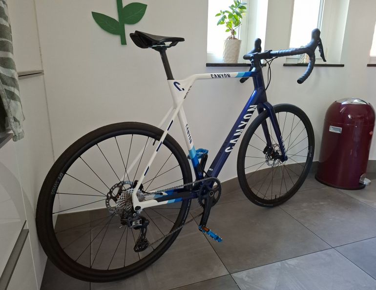 CANYON CF SL 6 XL CF SL 6 2026 Road & Gravel usato, Blu — immagine 6 di 7
