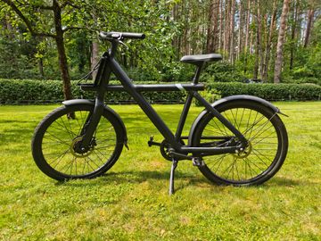 Used Vanmoof X3 2022 2022 Urban, Black — image 1 of 13