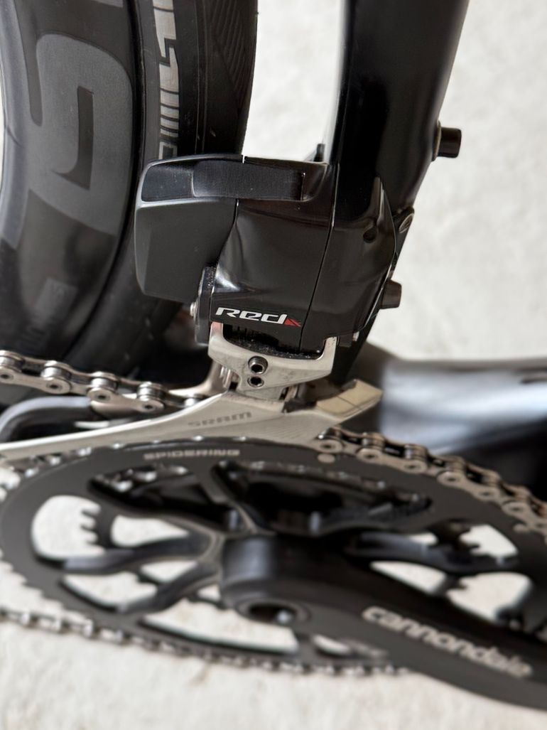 Cannondale Synapse Disc Black Inc 2016 Road & Gravel usato, Nero — immagine 8 di 15