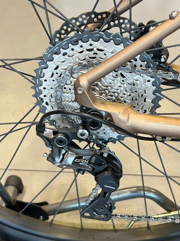 GT EGrade Shimano GRX 2024 Road & Gravel de segunda mano, Gris claro — imagen 9 de 9
