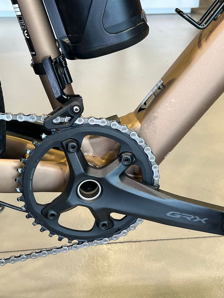 GT EGrade Shimano GRX 2024 Road & Gravel de segunda mano, Gris claro — imagen 8 de 9