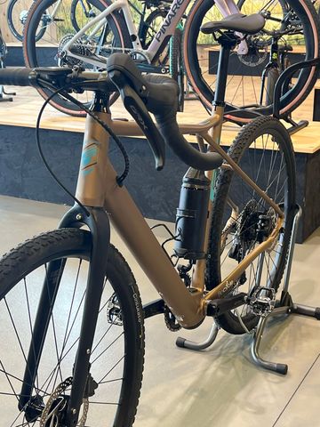 GT EGrade Shimano GRX 2024 Road & Gravel de segunda mano, Gris claro — imagen 4 de 9