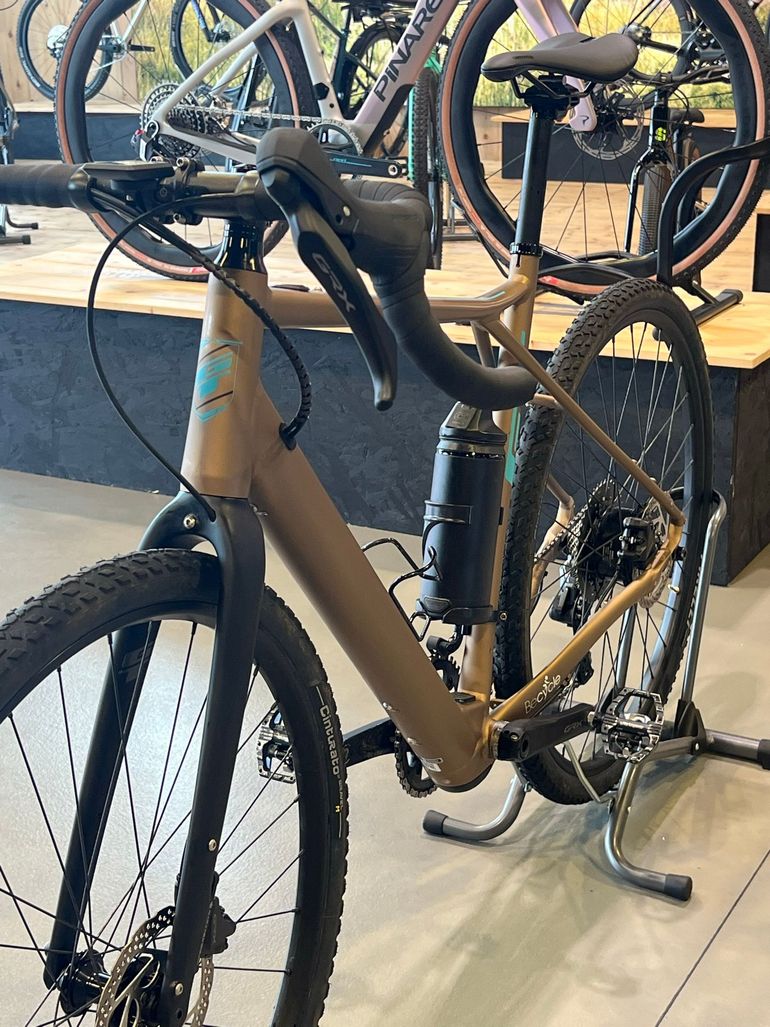 GT EGrade Shimano GRX 2024 Road & Gravel de segunda mano, Gris claro — imagen 4 de 9