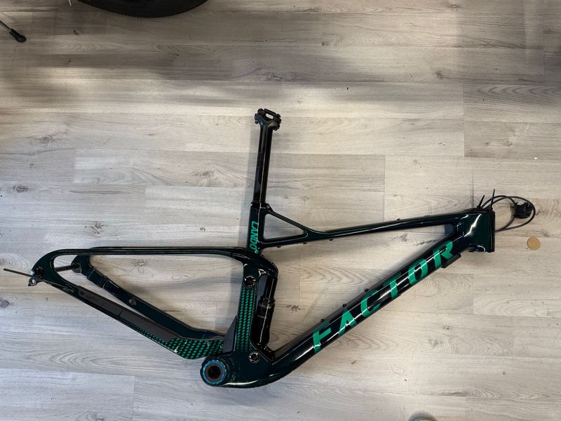 Factor Lando XC - SRAM XX1 2023 Frameset 2023 MTB de segunda mano