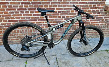 Used Kona Hei Hei CR/DL 2024 2024 Mountainbike, Light Gray, 29 — image 2 of 15