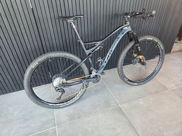 Käytetty Orbea Oiz Shimano Deore XT 2018 Mountainbike — kuva 2 / 26