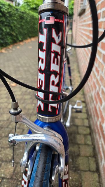 Używany Trek US Postal livery - OCLV 120 - Campagnolo Chorus 10 speed 2001 Road & Gravel — zdjęcie 13 z 24