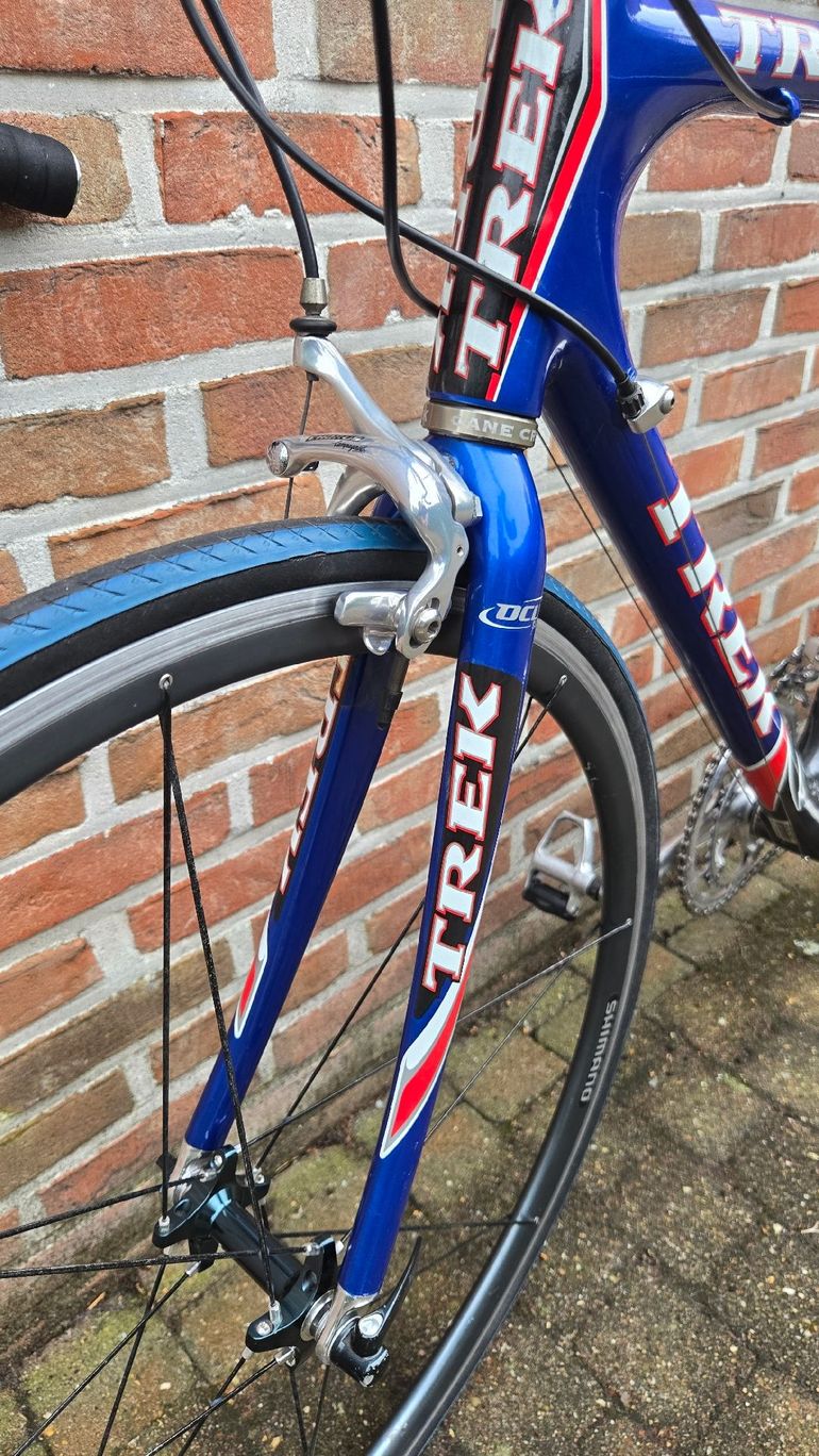 Używany Trek US Postal livery - OCLV 120 - Campagnolo Chorus 10 speed 2001 Road & Gravel — zdjęcie 19 z 24