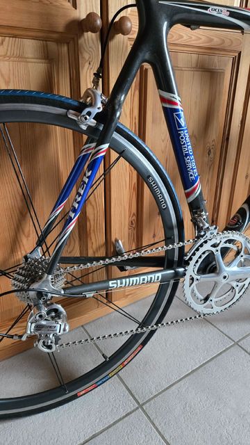 Używany Trek US Postal livery - OCLV 120 - Campagnolo Chorus 10 speed 2001 Road & Gravel — zdjęcie 23 z 24