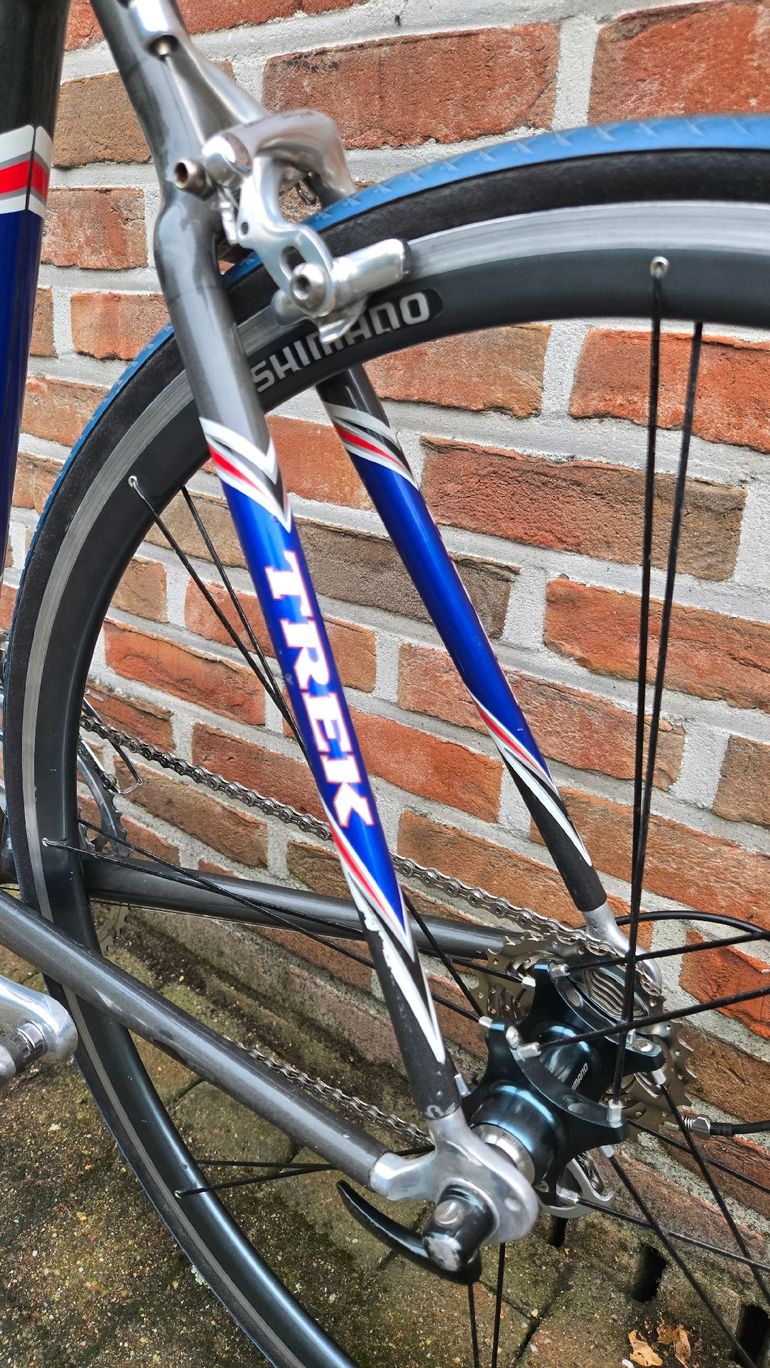 Używany Trek US Postal livery - OCLV 120 - Campagnolo Chorus 10 speed 2001 Road & Gravel — zdjęcie 16 z 24