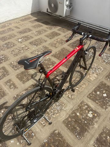 Used Cervélo R5 Shimano Ultegra 2017 Road & Gravel, Red — image 7 of 14