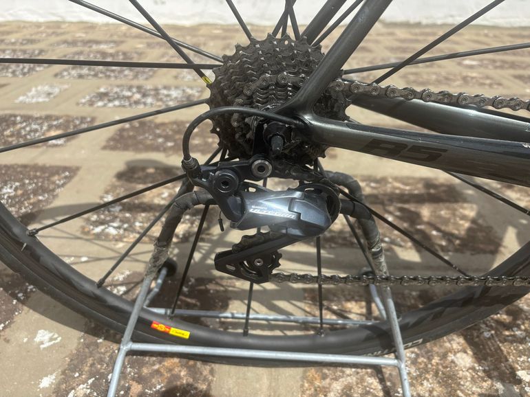 Used Cervélo R5 Shimano Ultegra 2017 Road & Gravel, Red — image 3 of 14