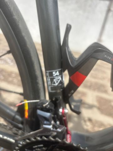 Used Cervélo R5 Shimano Ultegra 2017 Road & Gravel, Red — image 6 of 14