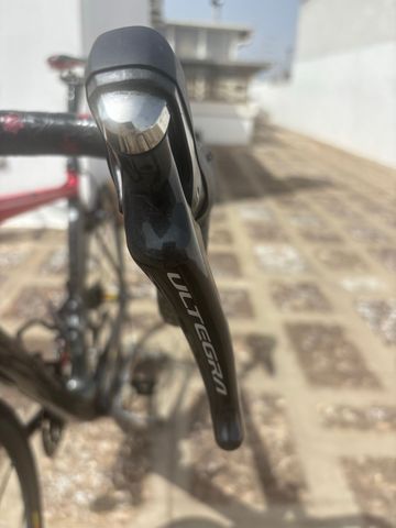 Used Cervélo R5 Shimano Ultegra 2017 Road & Gravel, Red — image 8 of 14