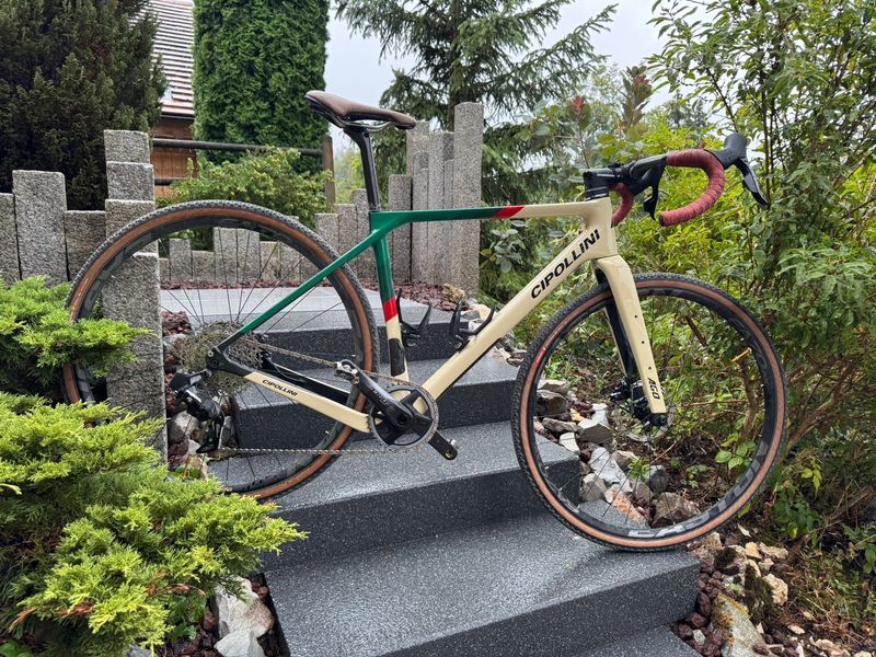 Tweedehands Cipollini AGO SRAM RIVAL XPLR ETAPE AXS 2023 2023 Road & Gravel
