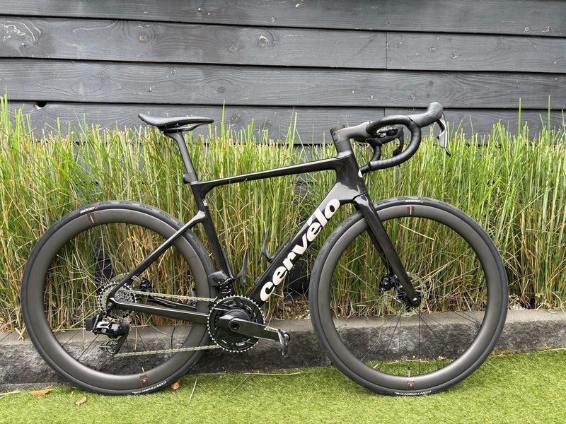 Used Cervélo Caledonia SRAM Force eTap AXS 2026 Road & Gravel
