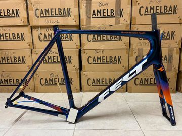 Brugt Felt FR Advanced Ultegra Di2 2024 Frameset 2024 Road & Gravel — billede 1 af 7