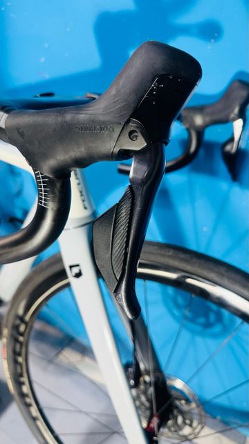 Brugt Focus IZALCO MAX 9.8 2024 2024 Road & Gravel — billede 9 af 13