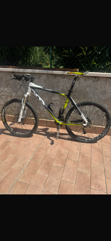 Used Wilier Custom Shimano Deore XT 2014 Mountainbike, White — image 1 of 3