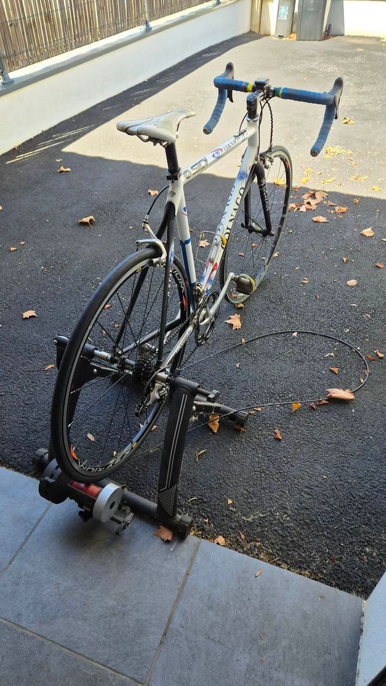 Colnago Concept Campagnolo Record EPS 2010 Road & Gravel usato, Bianco — immagine 3 di 5