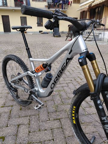 Tweedehands Orbea M 20 2025 Mountainbike — afbeelding 2 van 3