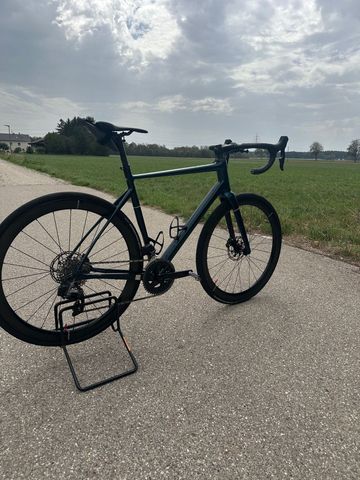 Używany Fara F/All-Road Rival AXS 2023 2023 Road & Gravel — zdjęcie 2 z 3