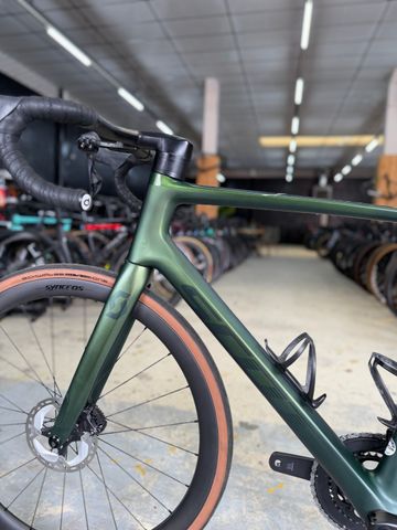 Brugt Scott Addict RC 15 2023 2023 Road & Gravel — billede 21 af 24